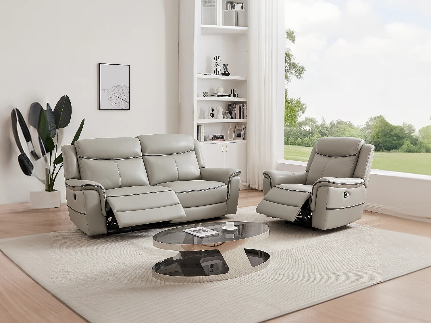 Kanapa 3-osobowa i fotel z elektryczną funkcją relax z jasnoszarej skóry - ADELIO 1814713 - obrazek 1