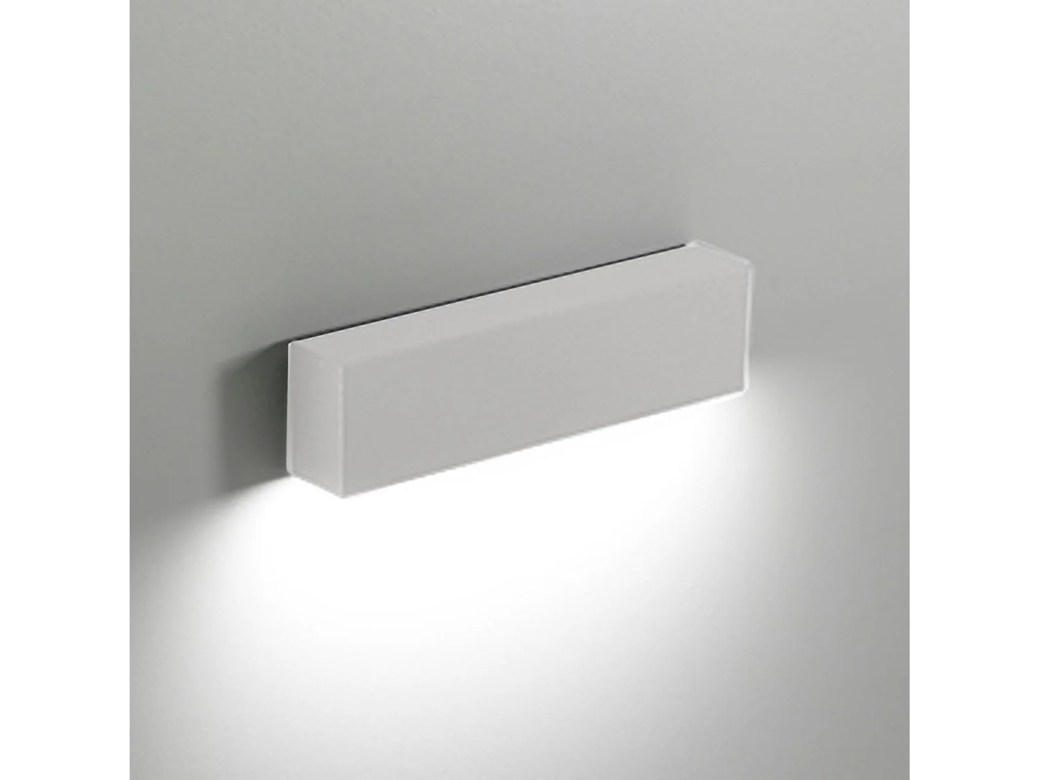 Kinkiet LED Slat 4W IP65, prostokątny, z odlewu aluminiowego, matowa biel, do oświetlenia wewnętrznego i zewnętrznego, wymiary 18 x 4,5 x 3 cm 5012135 - obrazek 1