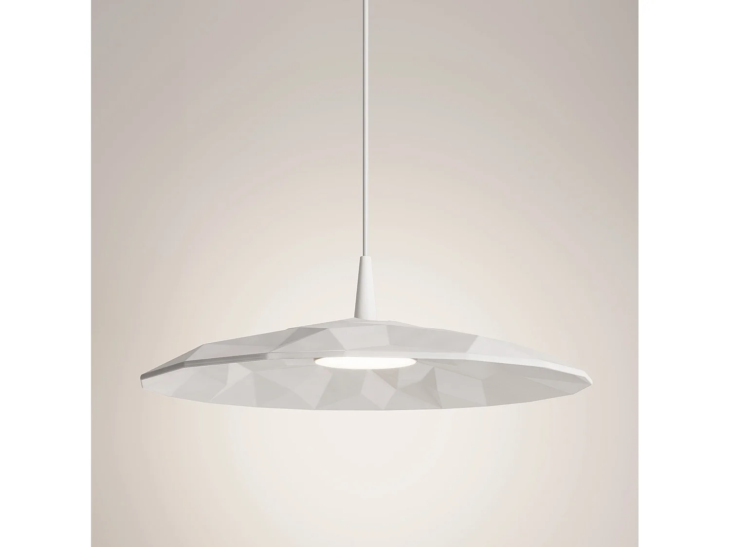 Kątowa lampa wisząca LED z ręcznie wykonanym ceramicznym dyfuzorem, nowoczesny design z pryzmatyczną geometrią, kolor biały, 8,0 W, 3000 K 5012482 - obrazek 1