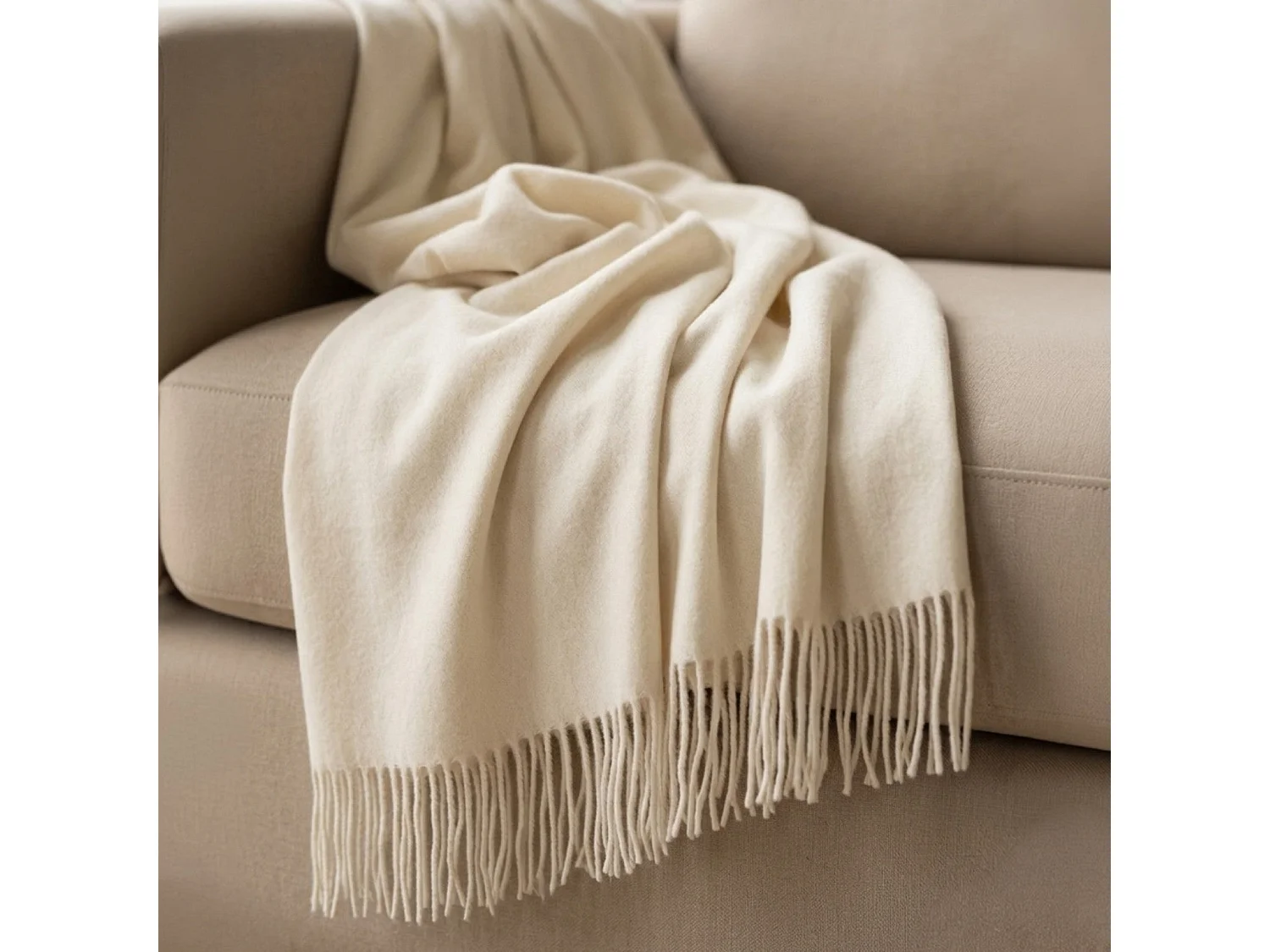 Koc 130x170 cm z Mieszanki Bawełny Kość Słoniowa | Lekki Koc 250 g/m² na Sofę i Łóżko | Elegancki Design i Miękka Tkanina 5026307 - obrazek 1