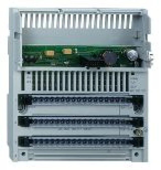 Moduł wejść dyskretnych Modicon Momentum, 32 wejścia 24 V DC 170ADI35000 - obrazek 1
