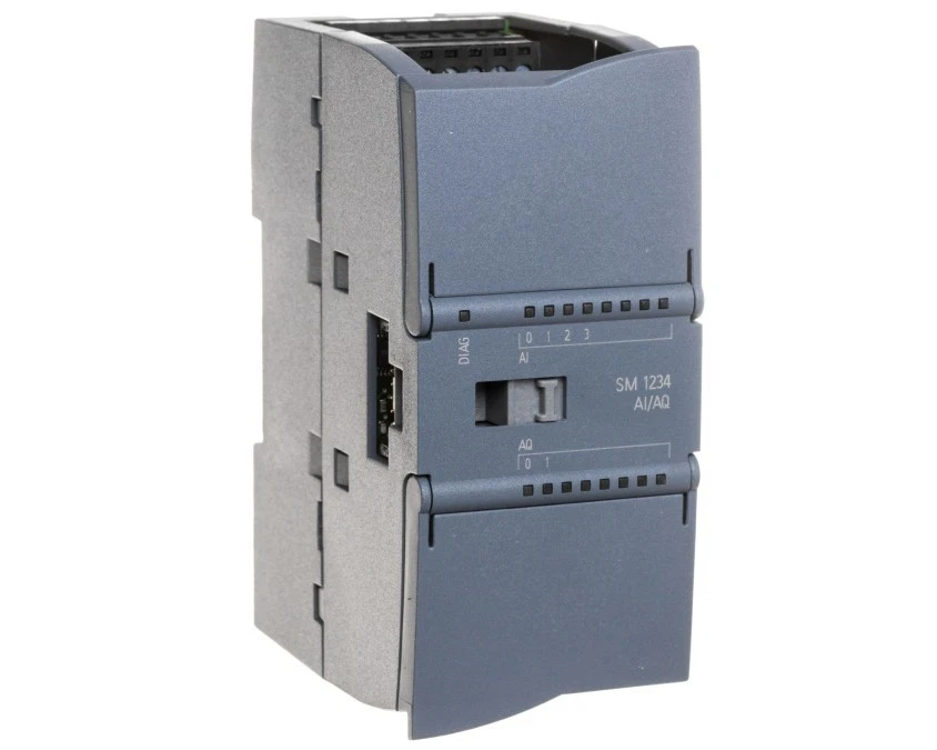 Moduł wejść / wyjść analogowych SIMATIC S7‑1200 SM 1234 4 AI 2 AO 6ES7234‑4HE32‑0XB0 - obrazek 1